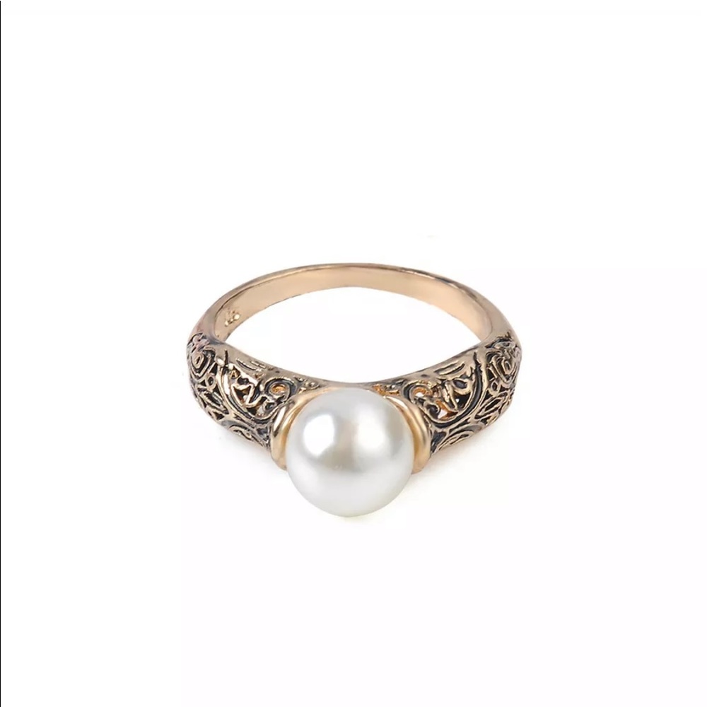 S925 Gold Pearl Ring - Picture 3 of 5